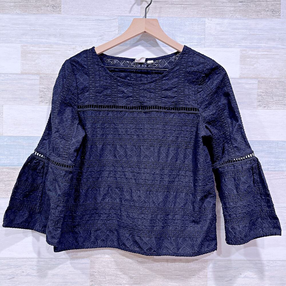 GAP Eyelet 3/4 Flare Sleeve Top Black Boxy Fit Embroidered Cotton Womens Small